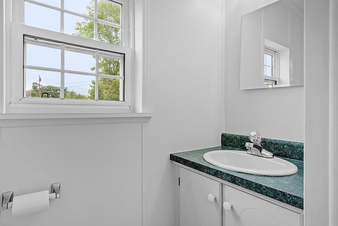 34 Hagop/lisa Road Salem, NH 03079 - Photo 20 of 25