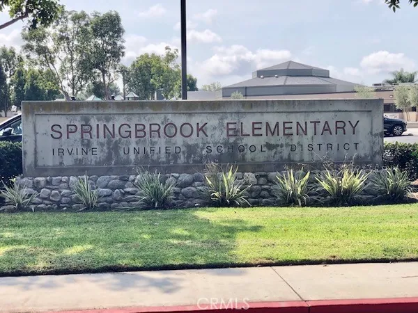 a view of a back yard of the house
