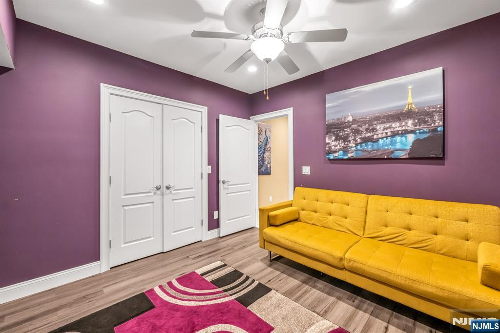 683 Victoria Avenue Paramus, NJ 07652 - Photo 42 of 48