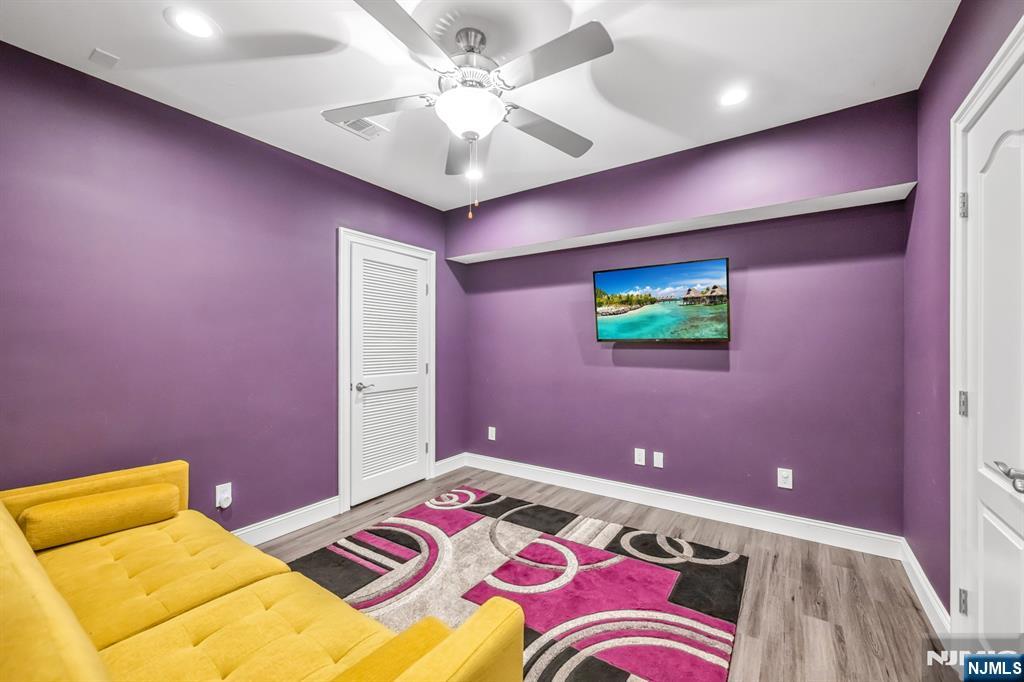 683 Victoria Avenue Paramus, NJ 07652 - Photo 43 of 48