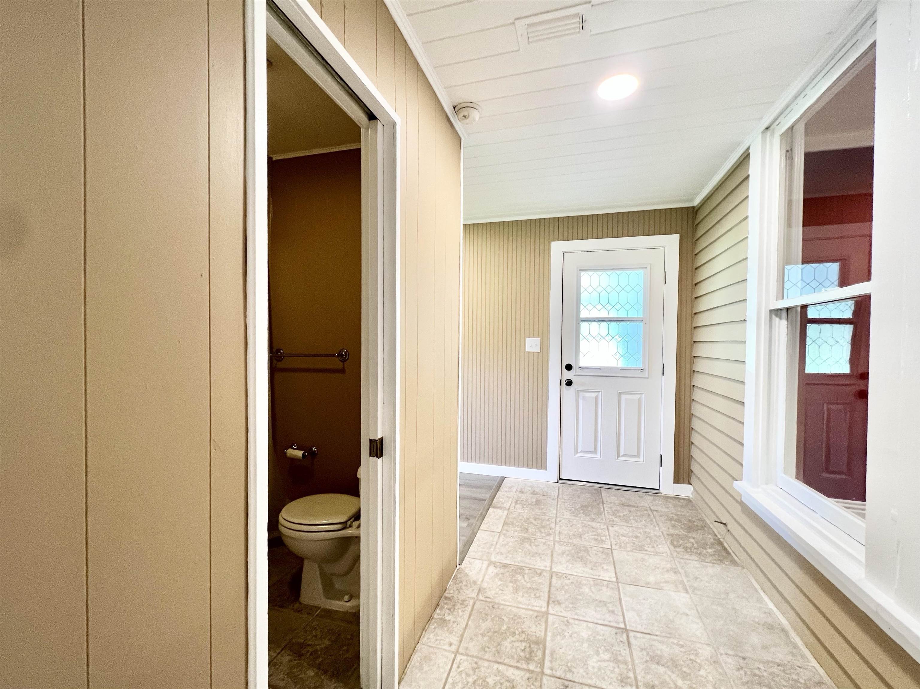 16852 Black Devine Road Loxley, AL 36551 - Photo 20 of 24 Hallway from carport