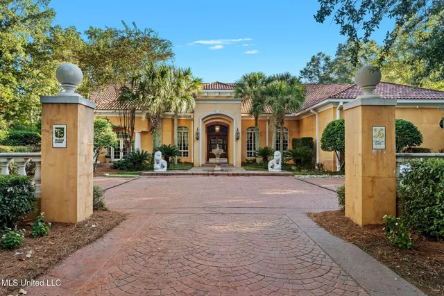 $3,500,000 | 16 Chandeleur Point, Hattiesburg, MS 39402