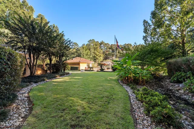 $3,500,000 | 16 Chandeleur Point, Hattiesburg, MS 39402