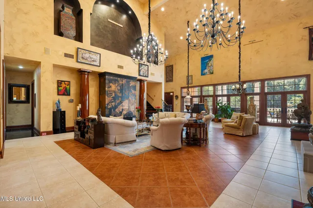 $3,500,000 | 16 Chandeleur Point, Hattiesburg, MS 39402