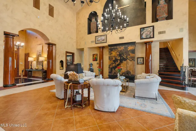 $3,500,000 | 16 Chandeleur Point, Hattiesburg, MS 39402