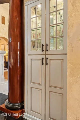 $3,500,000 | 16 Chandeleur Point, Hattiesburg, MS 39402