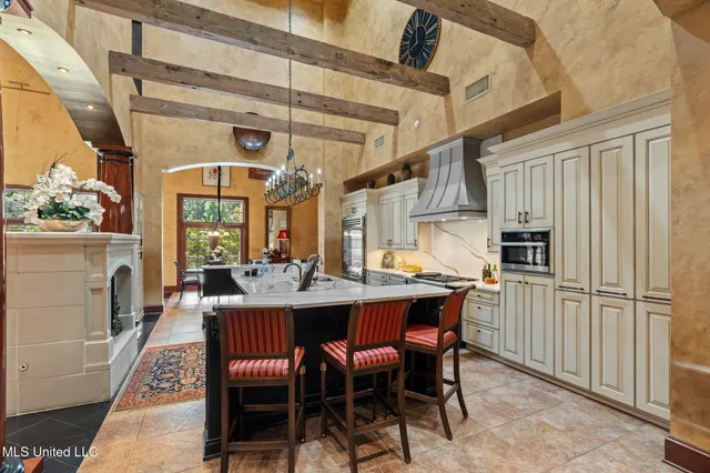 $3,500,000 | 16 Chandeleur Point, Hattiesburg, MS 39402