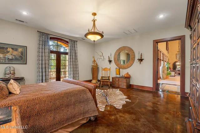 $3,500,000 | 16 Chandeleur Point, Hattiesburg, MS 39402