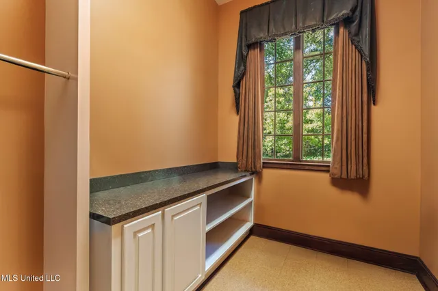 $3,500,000 | 16 Chandeleur Point, Hattiesburg, MS 39402