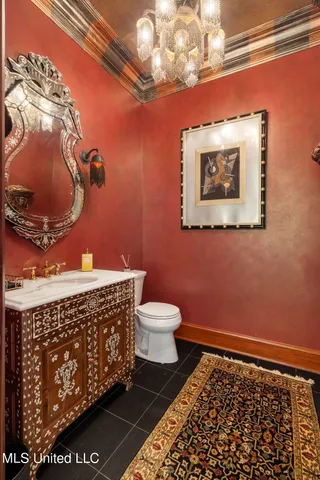 $3,500,000 | 16 Chandeleur Point, Hattiesburg, MS 39402