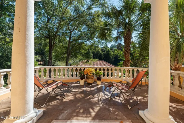 $3,500,000 | 16 Chandeleur Point, Hattiesburg, MS 39402