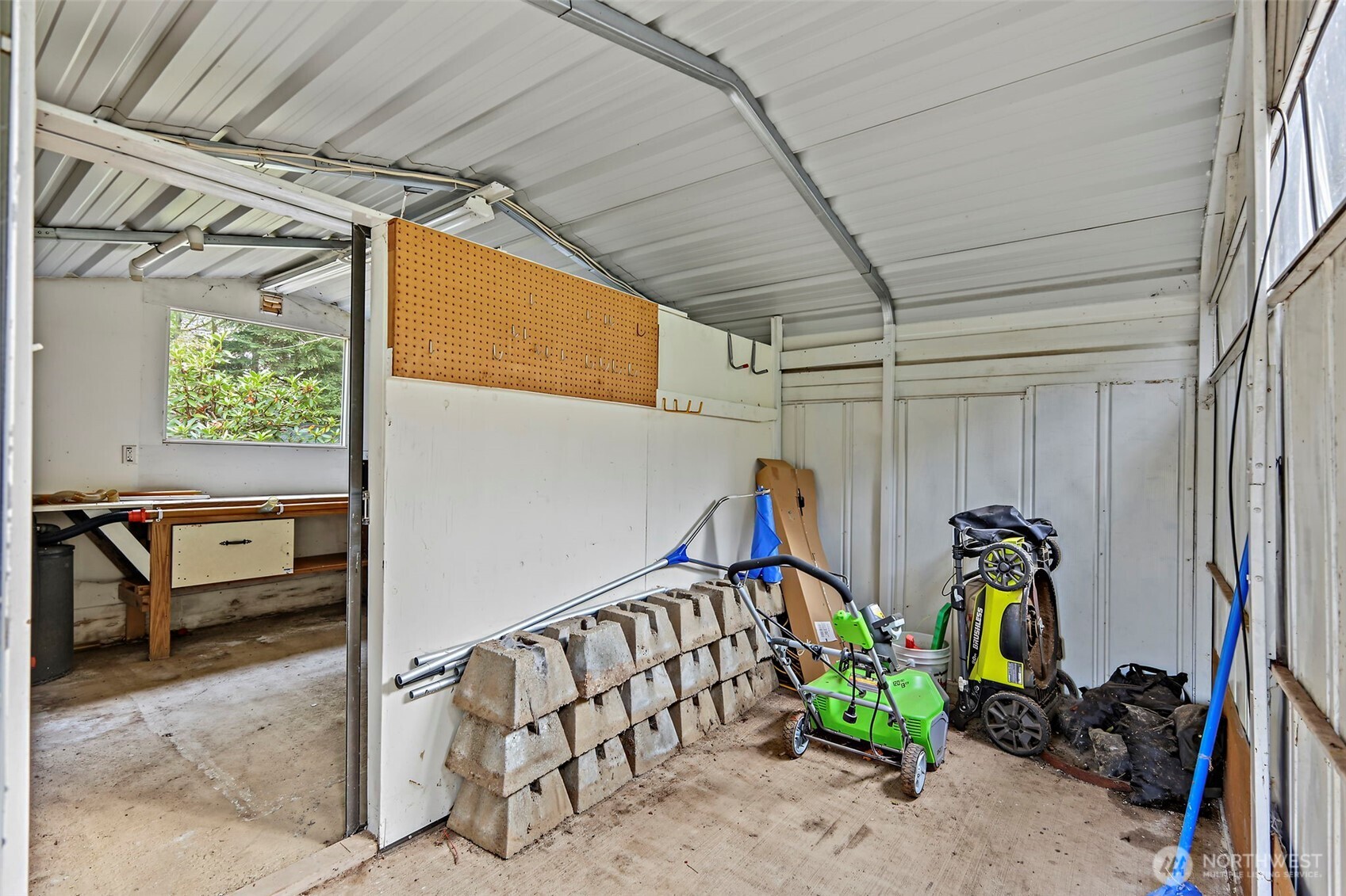 13020 158th Avenue Southeast Renton, WA 98059 - Photo 14 of 18 Gallery Image 14