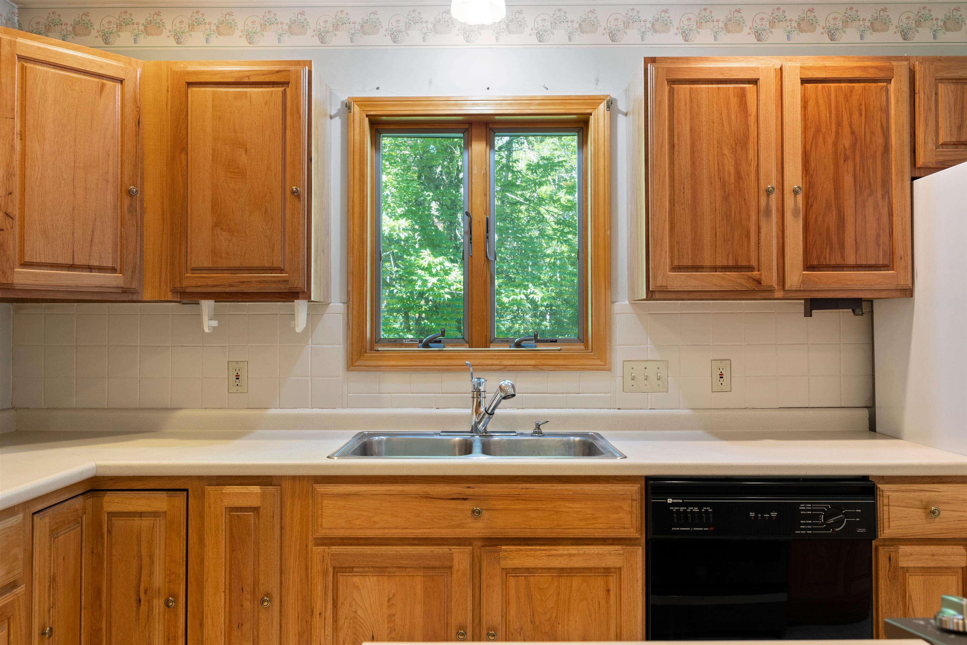 60 Slayton Hill Road Lebanon, NH 03766 - Photo 20 of 28 Gallery Image 20