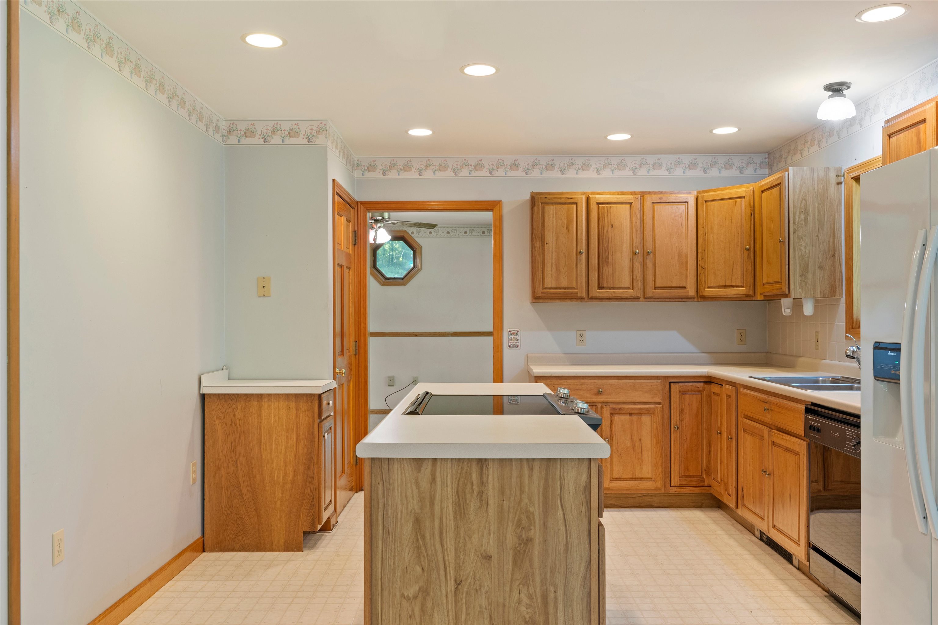 60 Slayton Hill Road Lebanon, NH 03766 - Photo 21 of 28 Gallery Image 21