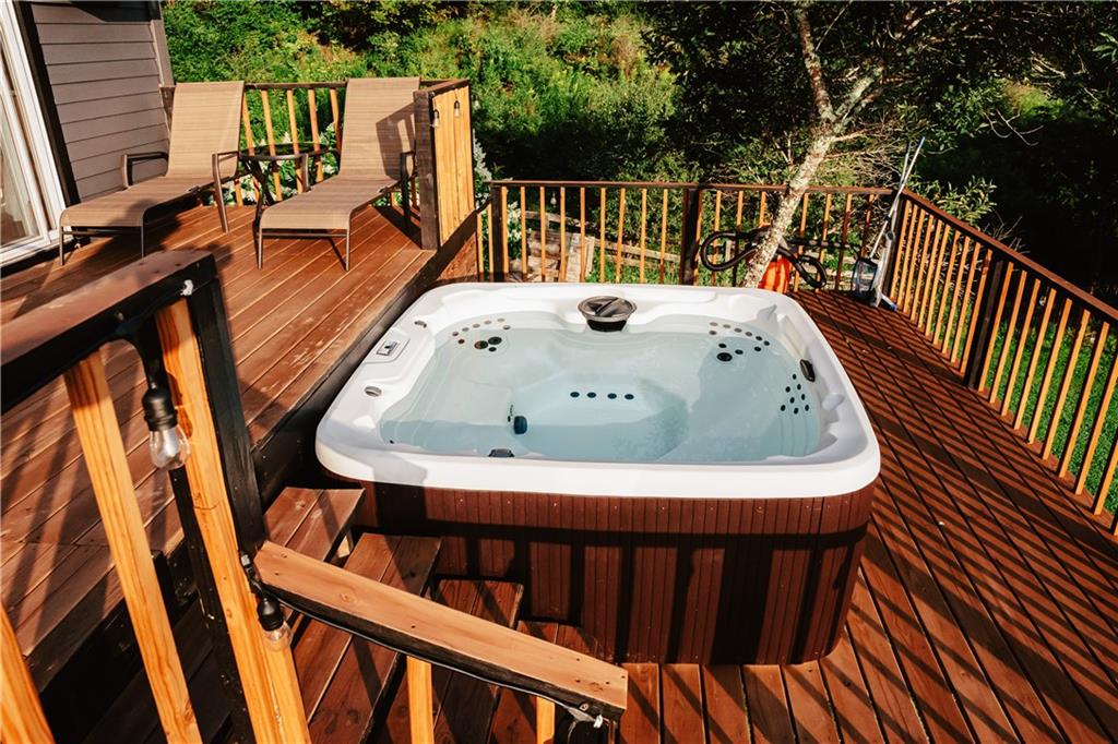 24 Valell Path Livingston Manor, NY 12758 - Photo 7 of 47