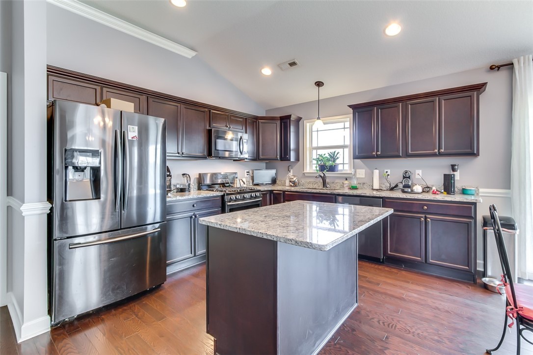 2 Robin Drive Anderson, SC 29626 - Photo 4 of 23 Gallery Image 4