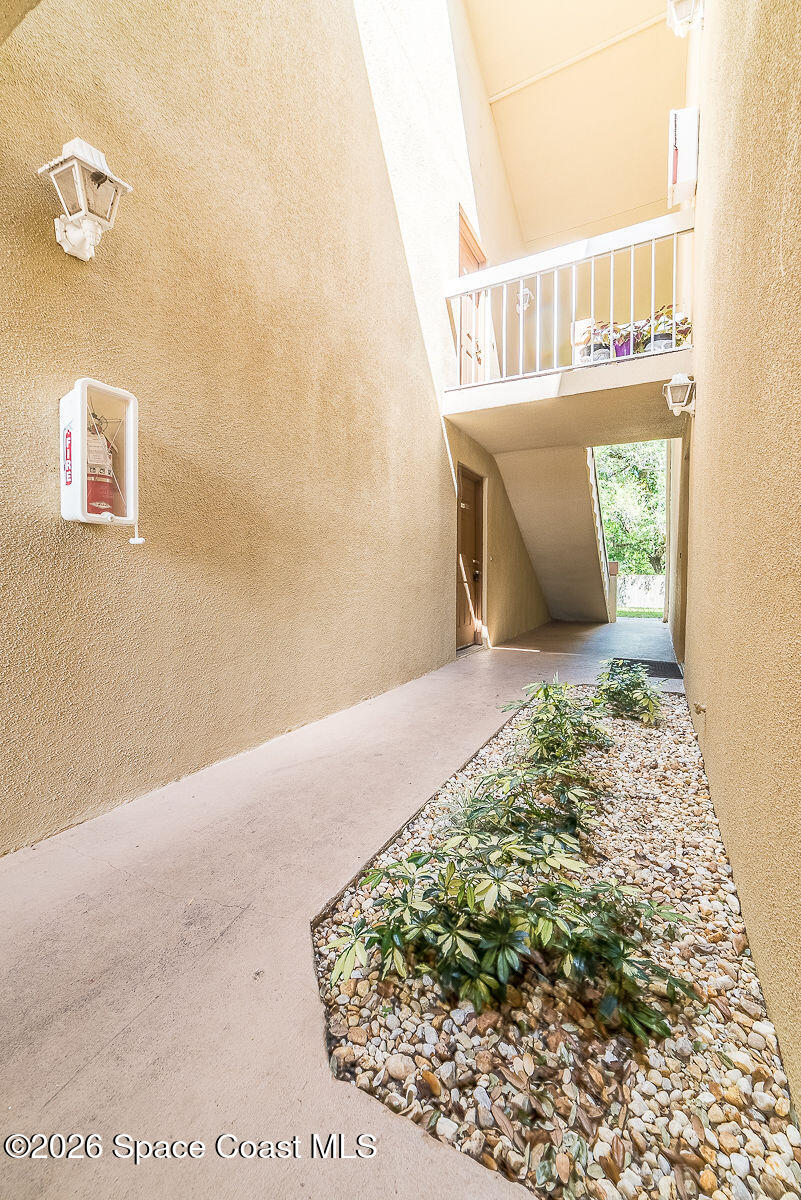 1641 Sunny Brook Lane, Unit C104 Palm Bay, FL 32905 - Photo 2 of 6 JCP_1806-HDR