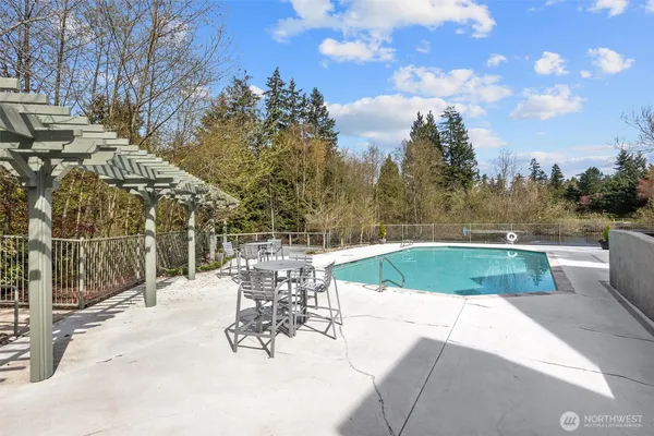 $450,000 | 12303 Harbour Pointe Boulevard, Unit T104, Mukilteo, WA 98275