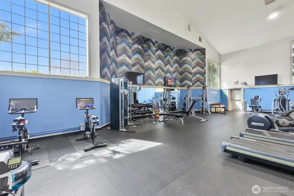 $450,000 | 12303 Harbour Pointe Boulevard, Unit T104, Mukilteo, WA 98275