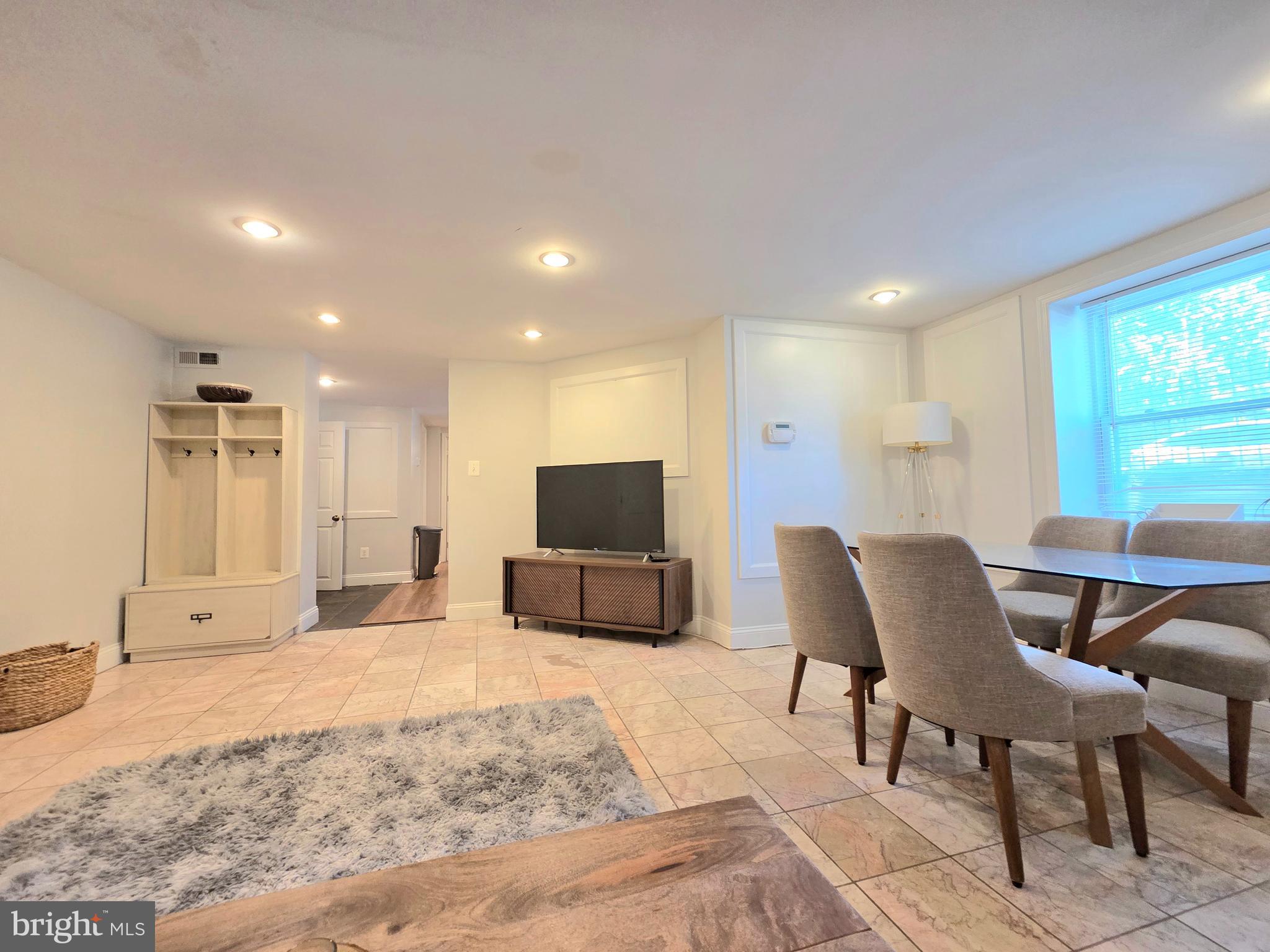 1101 P Street Northwest, Unit B Washington, DC 20005 - Photo 10 of 25
