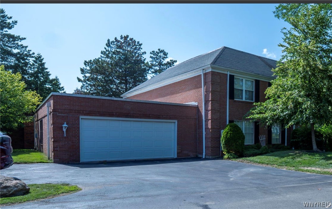 2 Hickory Hill Road, Unit B Amherst, NY 14221 - Photo 2 of 18