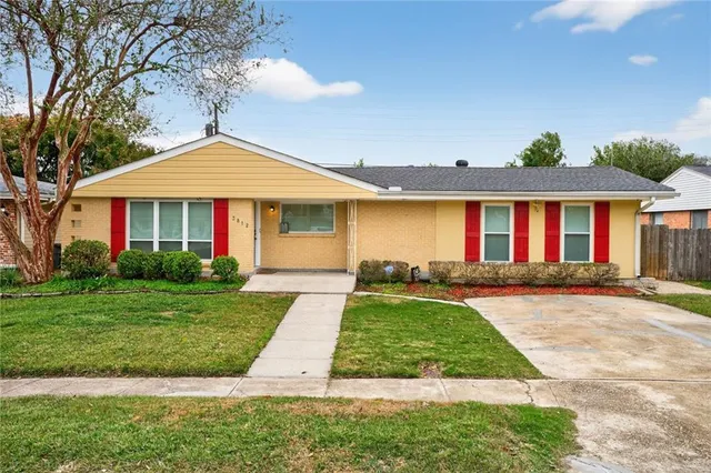$322,500 | 3812 Bissonet Drive, Metairie, LA 70003