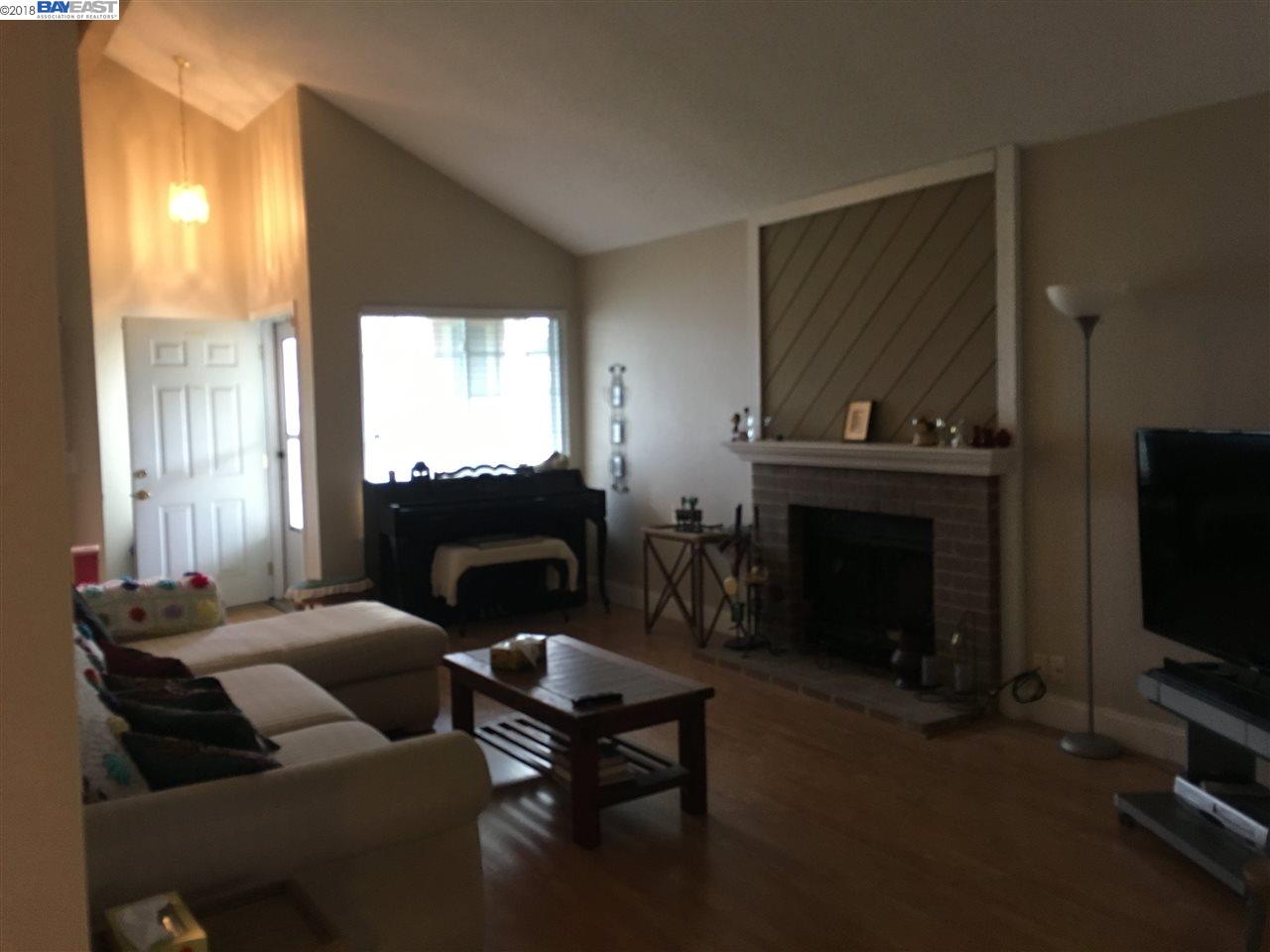 10391 White Rock Road, Unit A Rancho Cordova, CA 95670 - Photo 7 of 21 Gallery Image 7