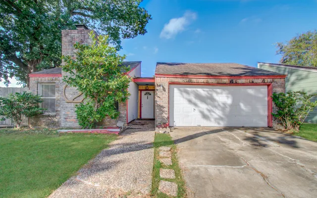 $160,000 | 12410 Sea Biscuit Lane, Houston, TX 77071