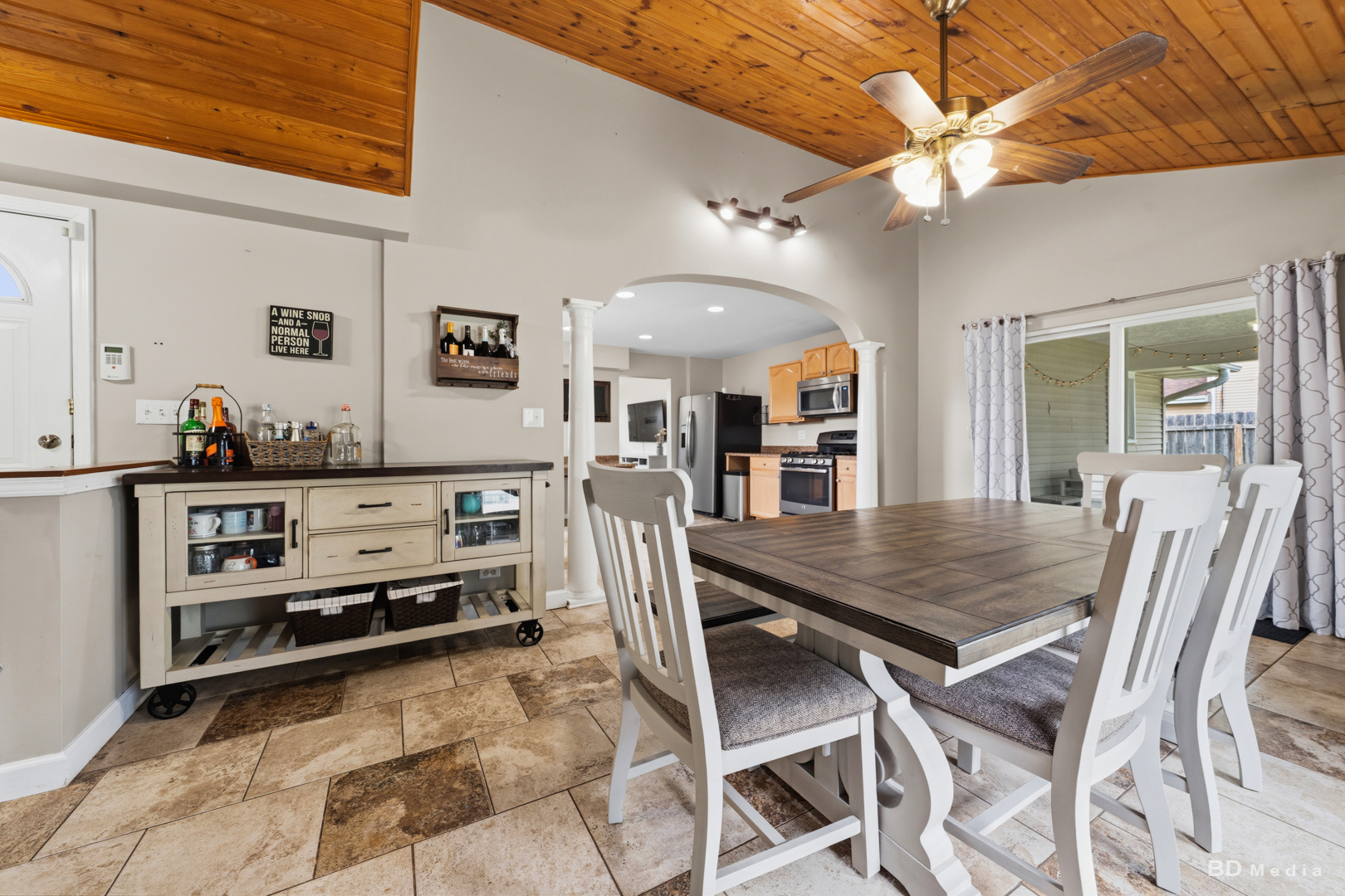 934 Ogden Road New Lenox, IL 60451 - Photo 12 of 32 Gallery Image 12