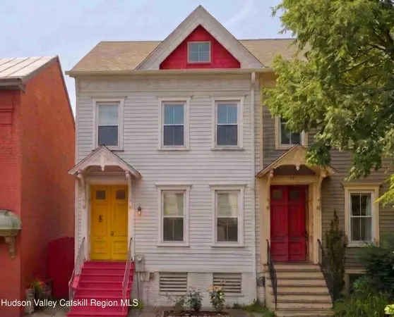 $870,000 | 556 State Street, Hudson, NY 12534