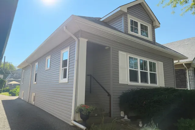 $1,200 | 4509 North Knox Avenue, Unit G, Chicago, IL 60630