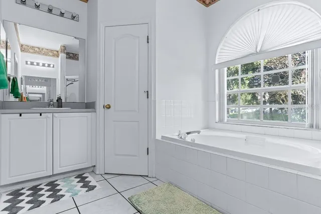 $464,999 | 828 Innergary Place, Valrico, FL 33594