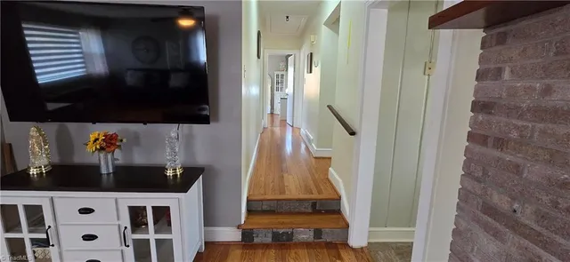 $268,000 | 206 Forest Drive, Lexington, NC 27295