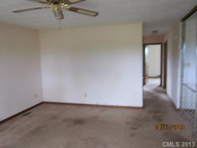 5290 Herman Road Claremont, NC 28610 - Photo 2 of 10 Gallery Image 2