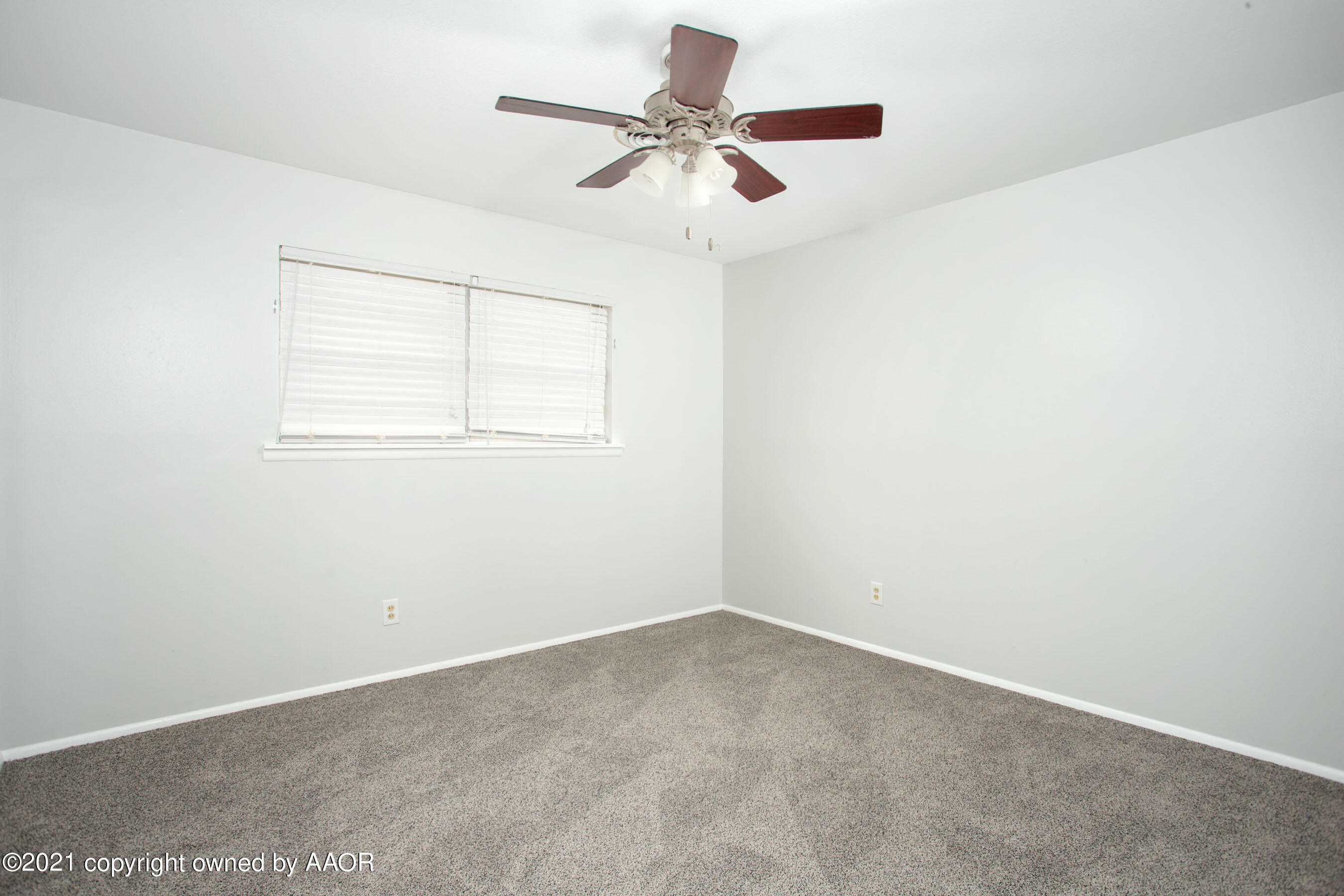 6009 Gainsborough Road Amarillo, TX 79106 - Photo 11 of 21 12