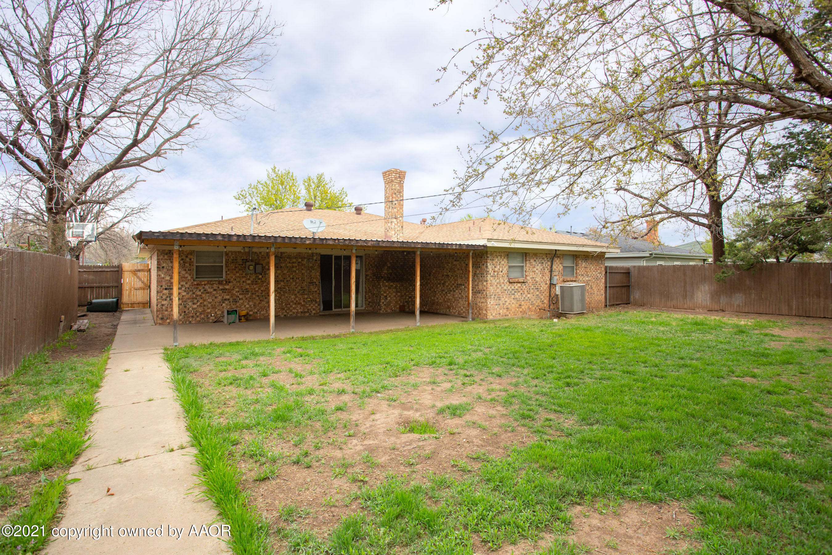 6009 Gainsborough Road Amarillo, TX 79106 - Photo 20 of 21 22