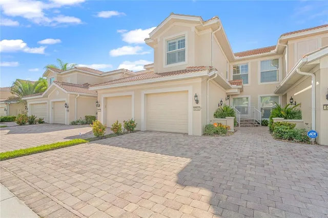 $2,470 | 5713 Fossano Drive, Sarasota, FL 34238