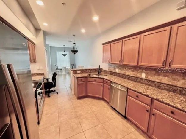 $2,470 | 5713 Fossano Drive, Sarasota, FL 34238