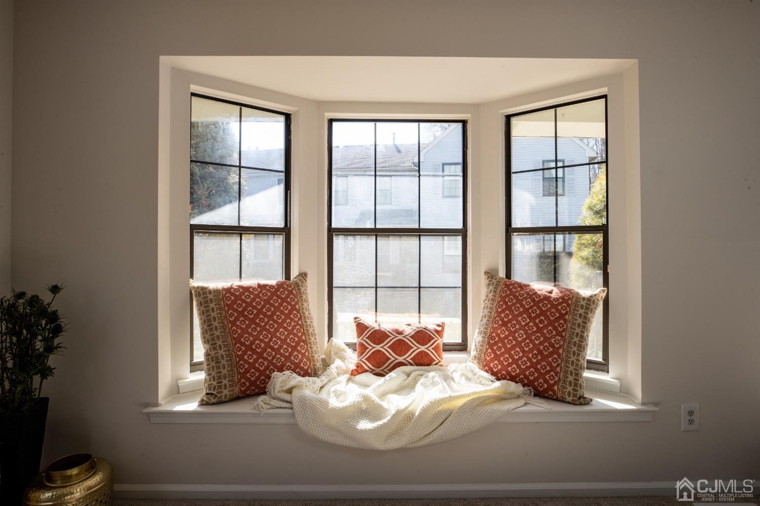 1601 Timber Oaks Road Edison, NJ 08820 - Photo 4 of 29 a bed room with a bed and a window