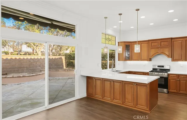 $4,750 | 27 Straw Flower, Irvine, CA 92620