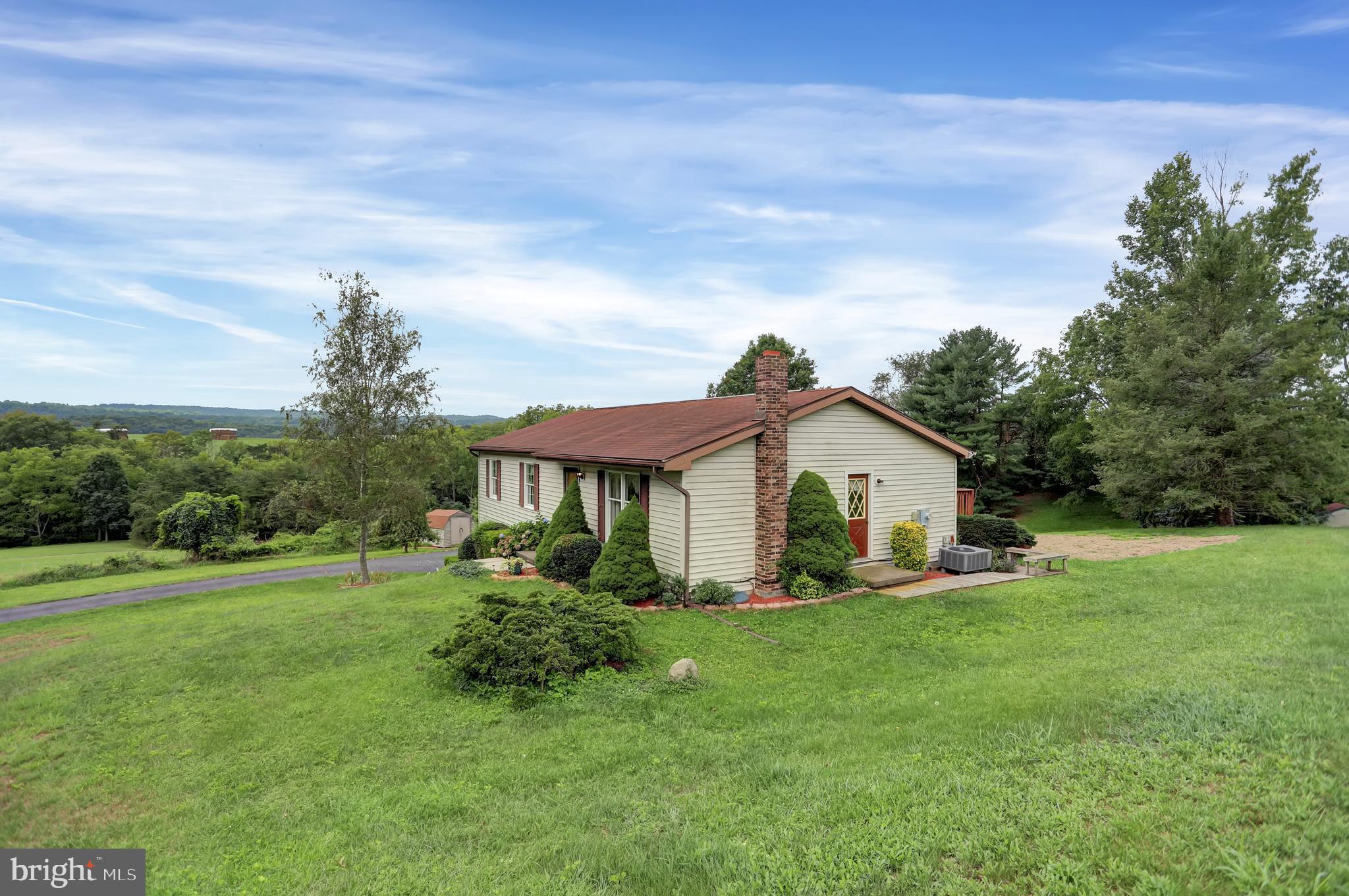 93 Acker Road Newport, PA 17074 - Photo 4 of 43 Gallery Image 4