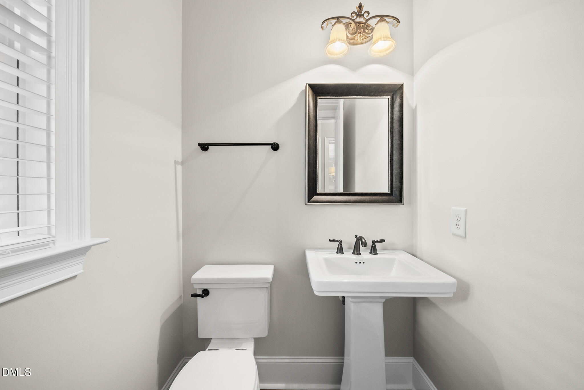 1924 Ridge Road Raleigh, NC 27607 - Photo 6 of 80 1924 Ridge Rd