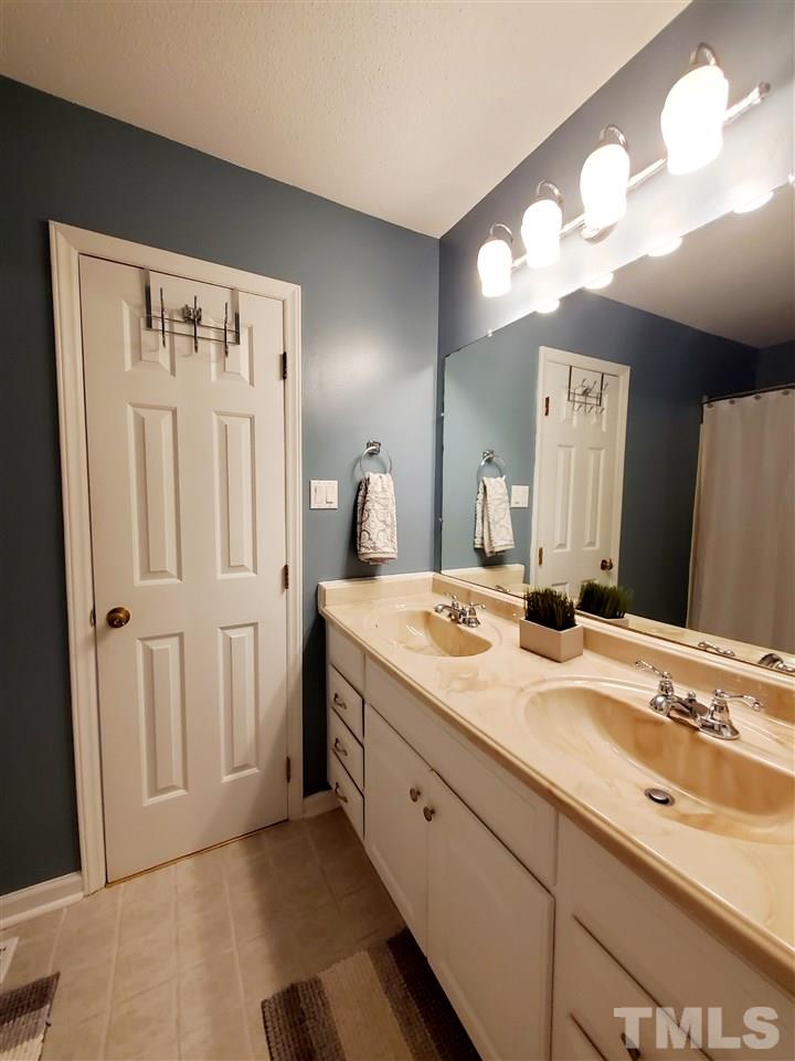 629 Middleton Avenue Cary, NC 27513 - Photo 18 of 23