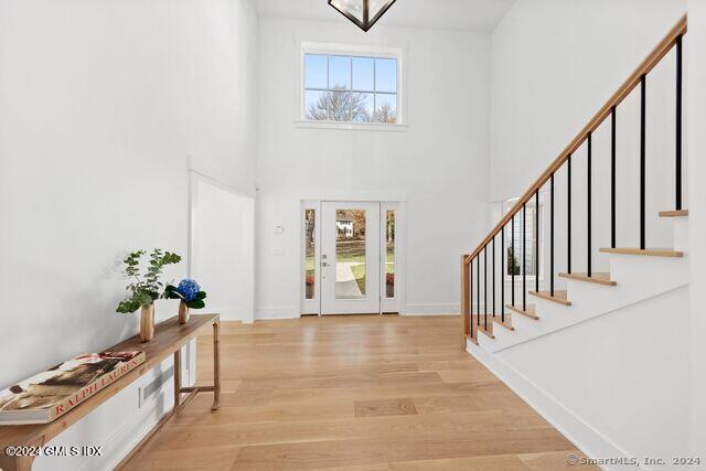 77 Stanton Road Darien, CT 06820 - Photo 4 of 39