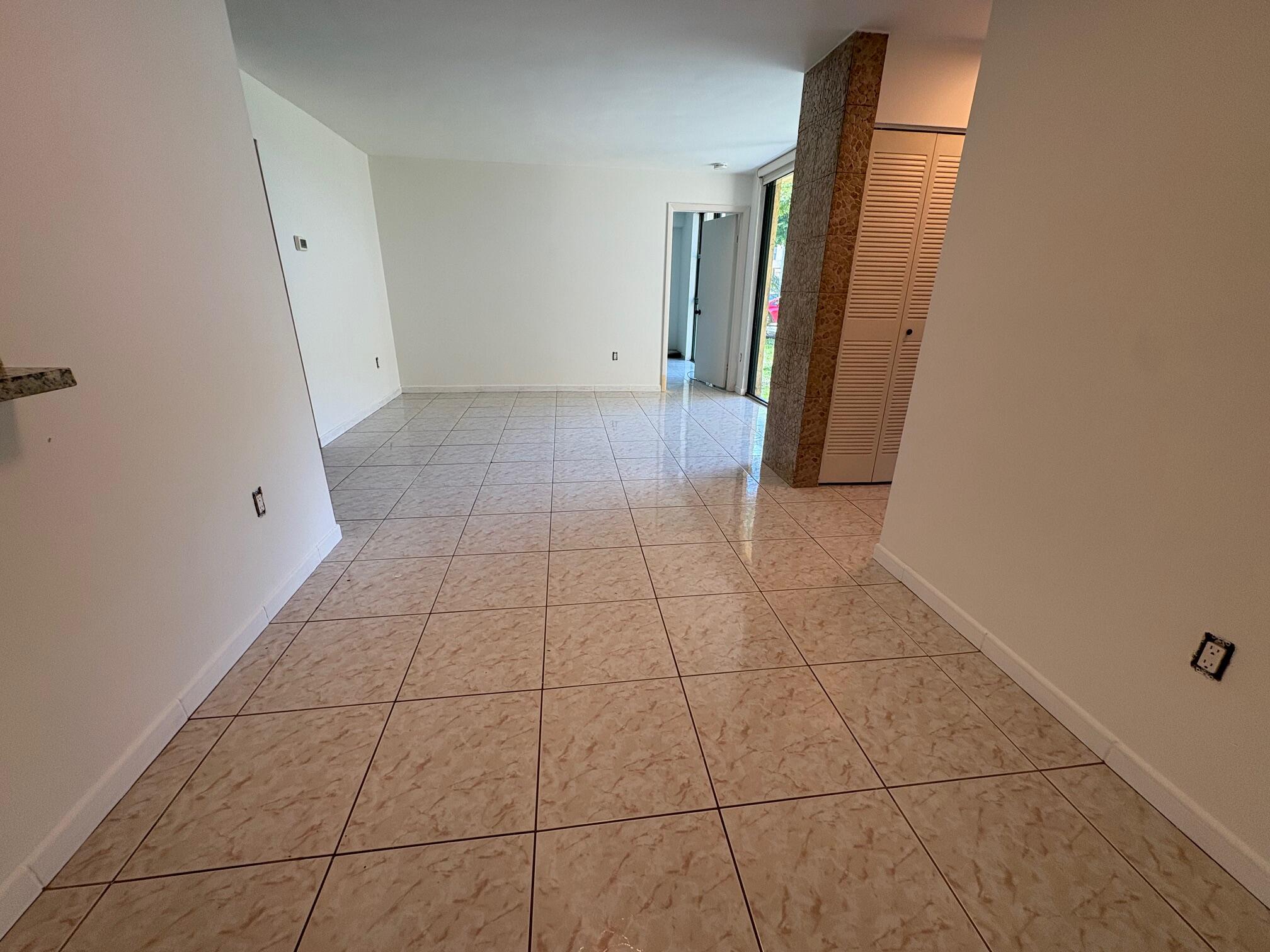 11800 Southwest 18th Street, Unit 108 Miami, FL 33175 - Photo 16 of 31 IMG_8555