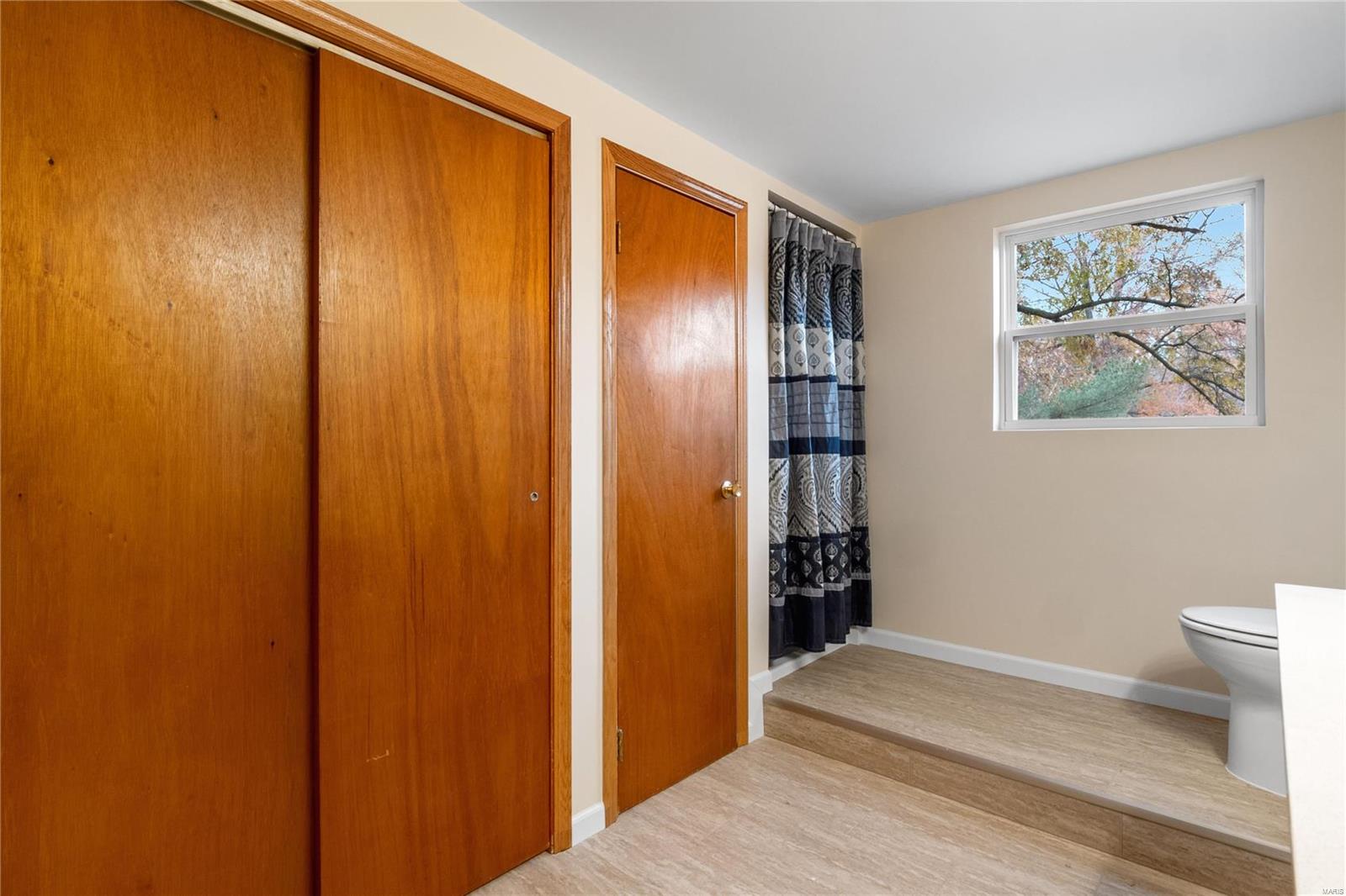 303 Carlyle Avenue Belleville, IL 62221 - Photo 24 of 41