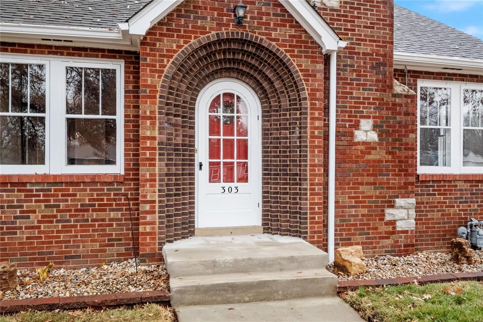 303 Carlyle Avenue Belleville, IL 62221 - Photo 32 of 41