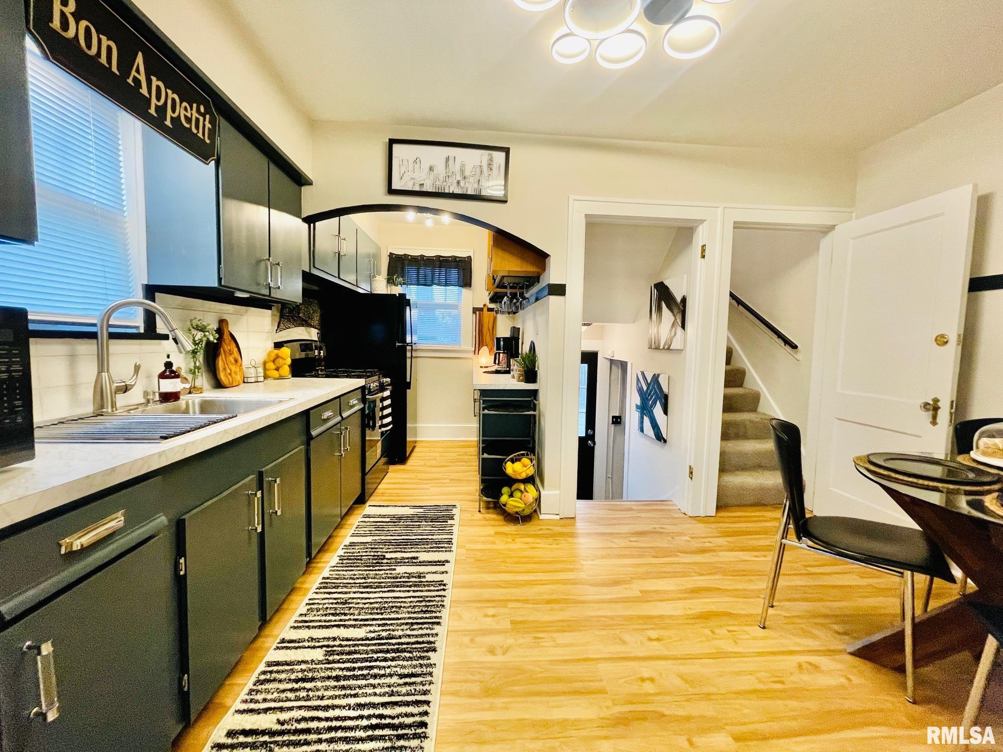 2623 West Rohmann Avenue West Peoria, IL 61604 - Photo 16 of 52