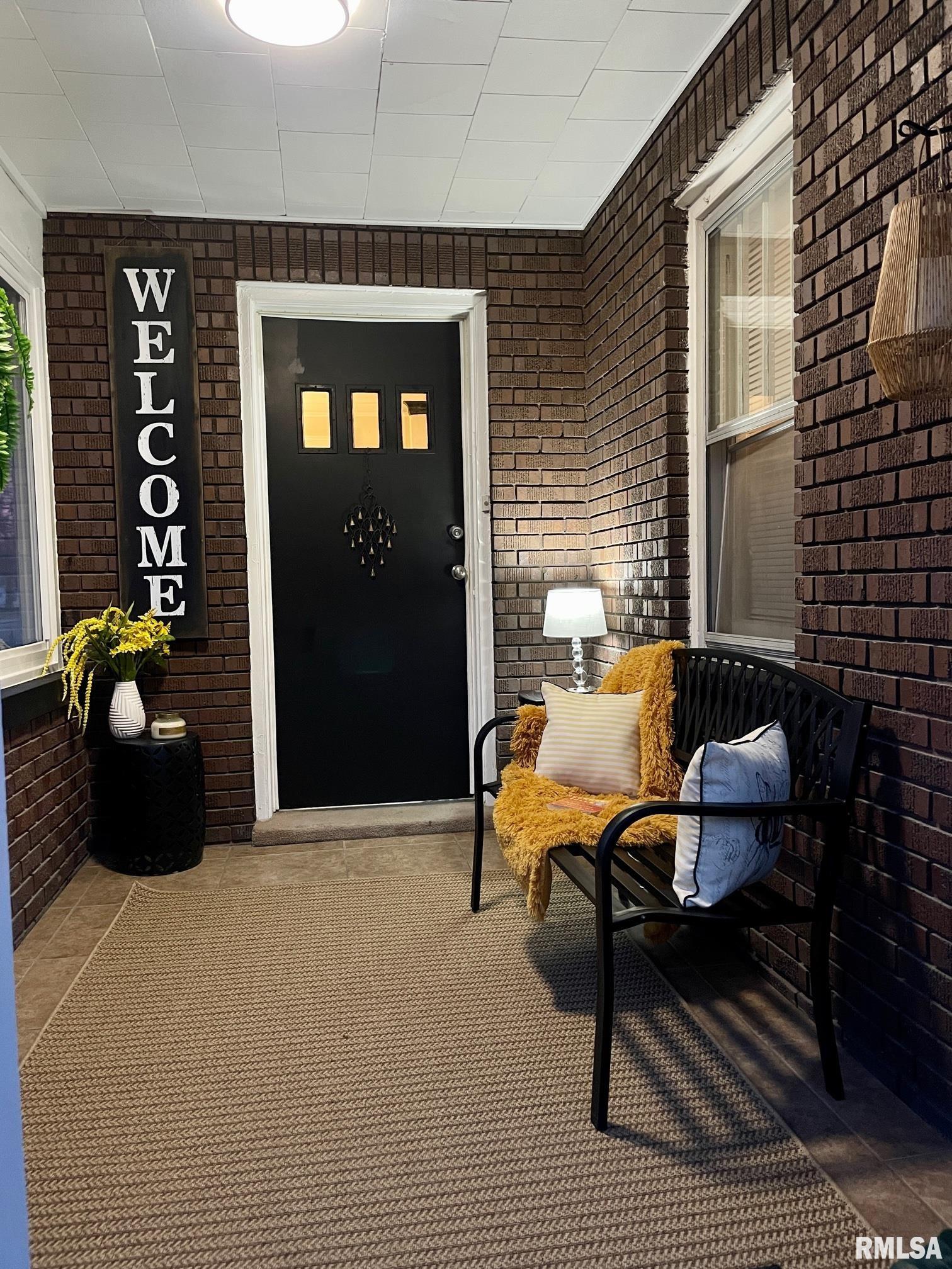 2623 West Rohmann Avenue West Peoria, IL 61604 - Photo 2 of 52