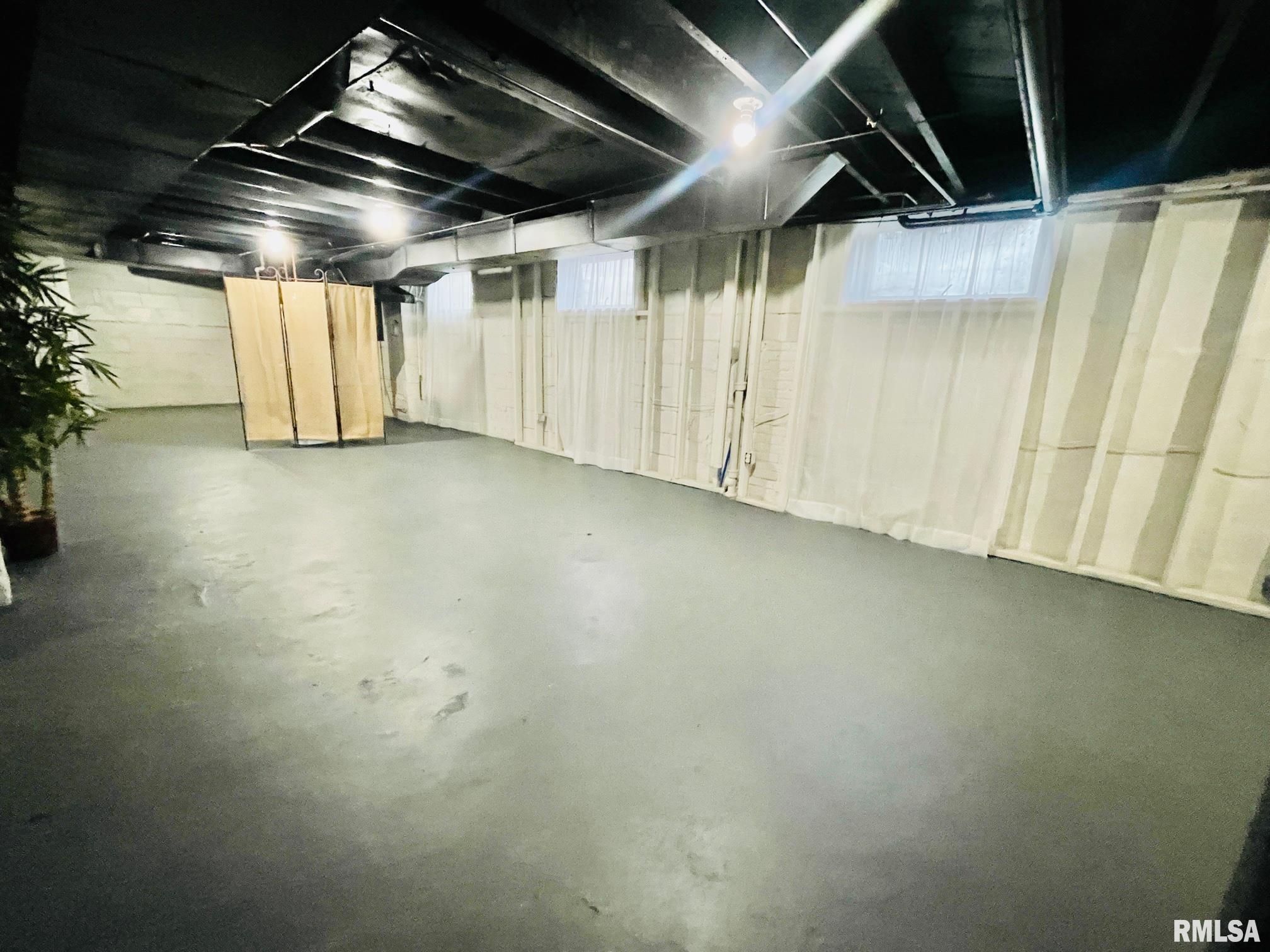 2623 West Rohmann Avenue West Peoria, IL 61604 - Photo 49 of 52